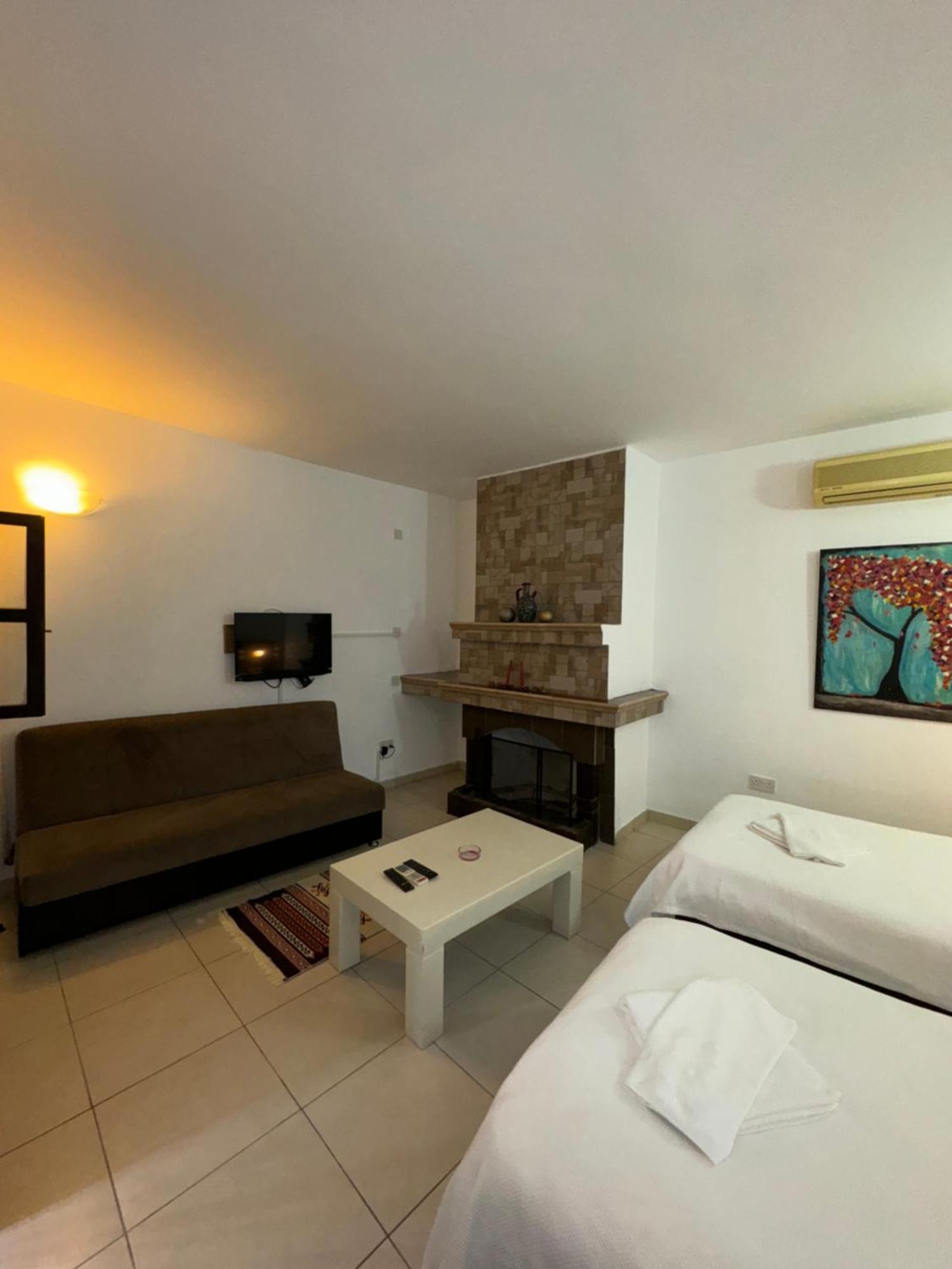 Betul Guest House ฟามากุสต้า ภายนอก รูปภาพ